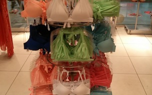 CALZEDONIA