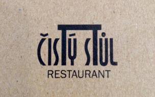 Čistý stůl