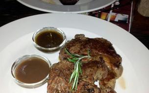 Jáma Steakhouse
