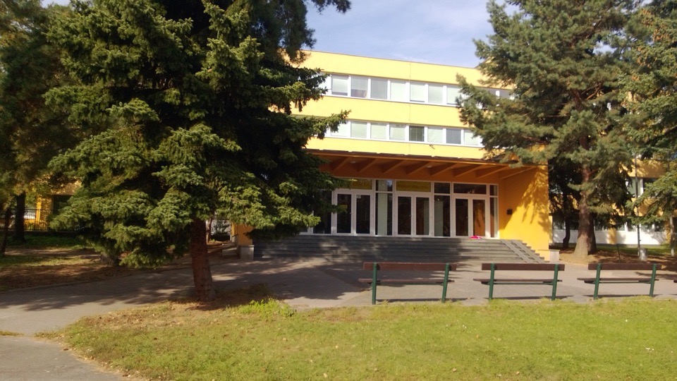 Základní škola Žernosecká
