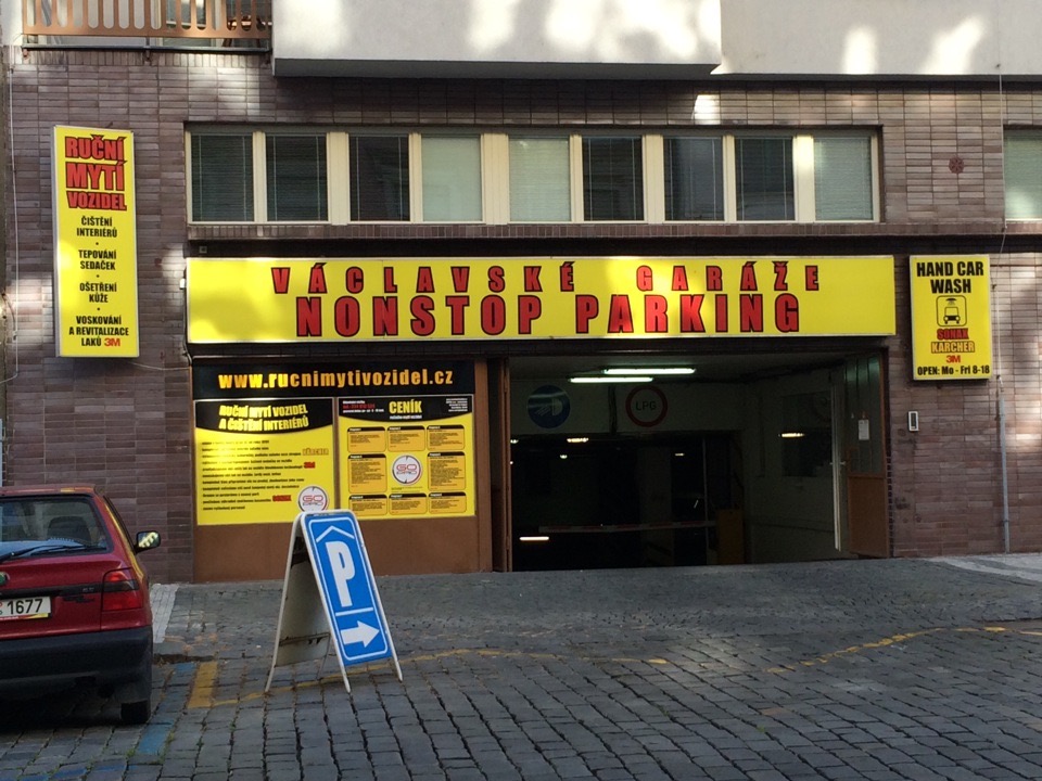 Václavské garáže Václavské garáže