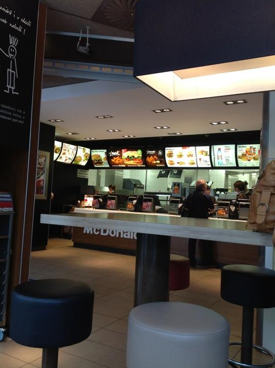 Síť restaurací rychlého občerstvení McDonald´s Síť restaurací rychlého občerstvení McDonald´s