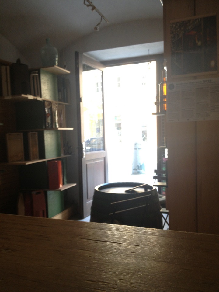 Vinotéka Správná adresa Vinotéka Správná adresa