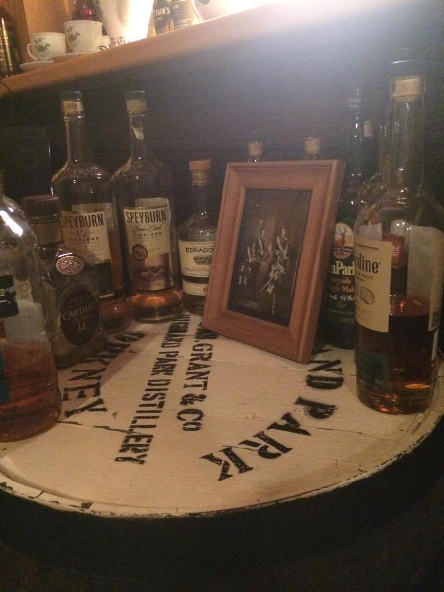 Bar Whisky & Kilt Bar Whisky & Kilt