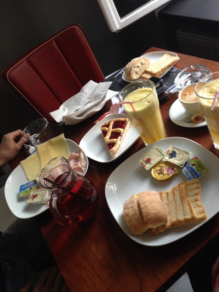 Bar Ruby by Sweet Rock cafe Bar Ruby by Sweet Rock cafe