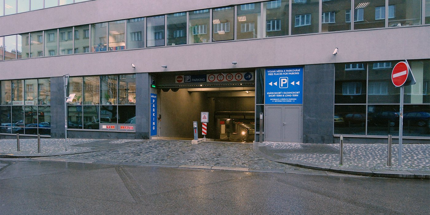 Parkoviště MR.PARKIT, s.r.o. Parkoviště MR.PARKIT, s.r.o.